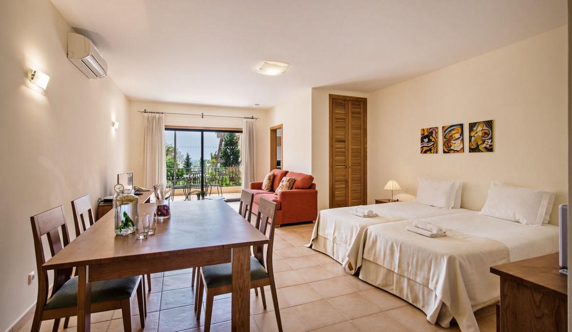 Aparthotel Estrela Da Luz
